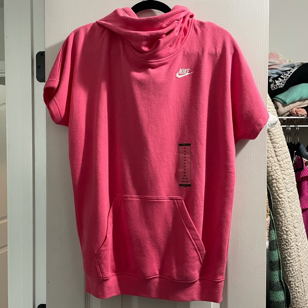 NWT Nike Short Sleeve Pink Sweatshirt XS